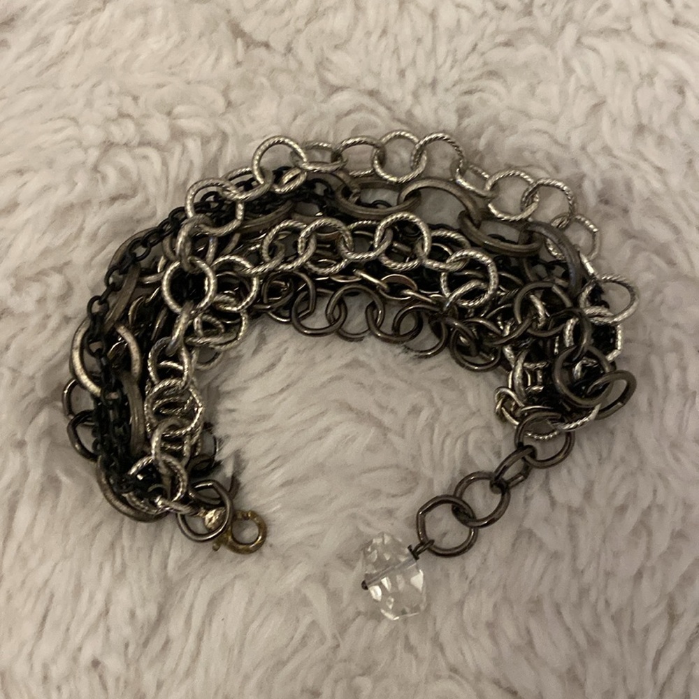 Multi Chain bracelet - Picture 3 of 4